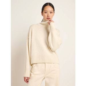 LANIUS_224-14072-101-off-white-34_Oversized-Pullover_02